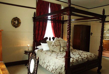 Adelong NSW Accommodation Ballina