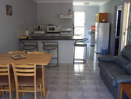 Palm Valley Motel And Holiday Units - Accommodation Ballina 2