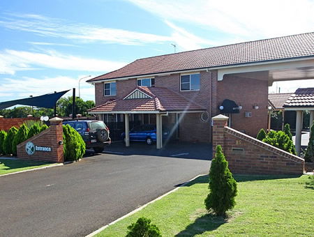 Cotswold Motor Inn - Accommodation Ballina 1