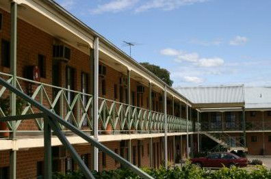 Campbelltown Colonial Motor Inn - Accommodation Ballina 1
