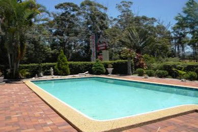 Beerwah Glasshouse Mountains Motel - Accommodation Ballina 0