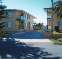 AA Madalena Court Holiday Apartments - Accommodation Ballina