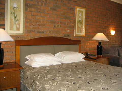 Grange Burn Motel - Accommodation Ballina 0