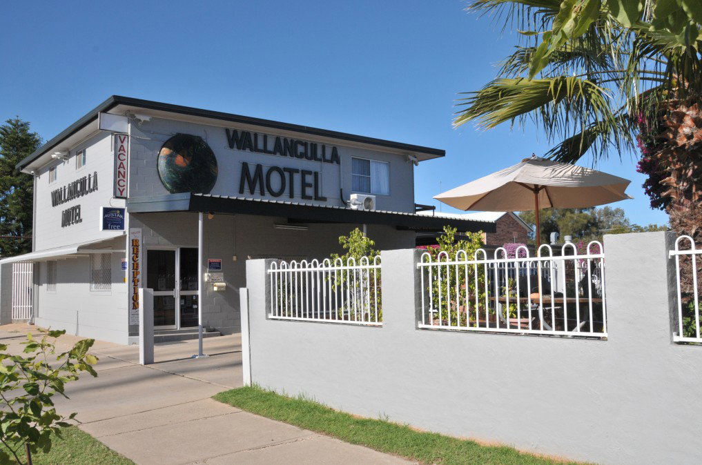 Lightning Ridge NSW Accommodation Ballina