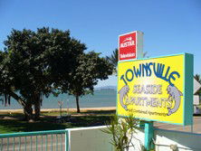 Townsville Seaside Holiday Apartments - Accommodation Ballina 0