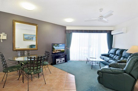 White Crest Luxury Apartments - Accommodation Ballina 5