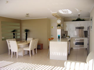 Beachfront Towers - Accommodation Ballina 9