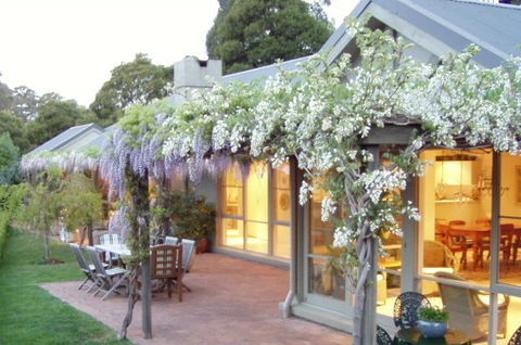 Tomah Mountain Lodge - Accommodation Ballina 0