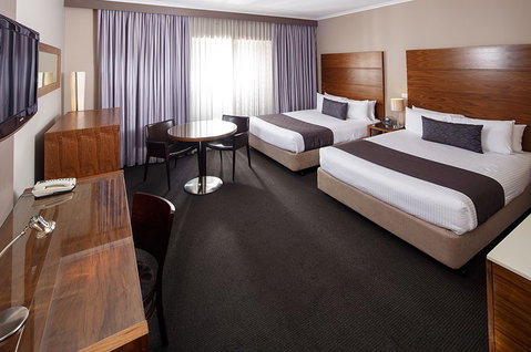 Quality Hotel Dickson - Accommodation Ballina 1