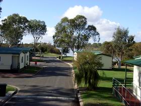 Mannum Caravan Park Cabins - Accommodation Ballina 0