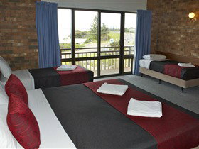 Kangaroo Island Seaside Inn - Accommodation Ballina 0