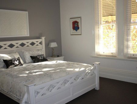 ArtWine Cottages - Accommodation Ballina 1