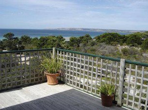 Lantauanan - The Lookout - Accommodation Ballina 1