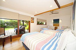 HMAS Hawk - Accommodation Ballina 0