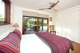 HMAS Hawk - Accommodation Ballina 1