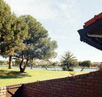 Lake Shore Apartment - Accommodation Ballina