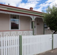 Newdegate House - Accommodation Ballina