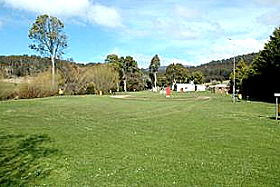 Mole Creek Camping Ground - Accommodation Ballina 0