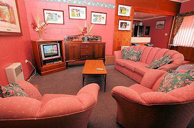 Queenstown Motor Lodge - Accommodation Ballina 4