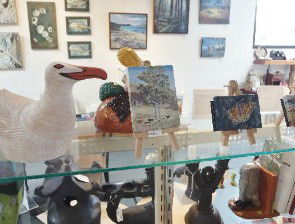 Vines And Designs (at The Copping Museum) - Accommodation Ballina 1