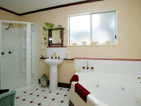 The Left Bank - Kilkivan - Accommodation Ballina 0