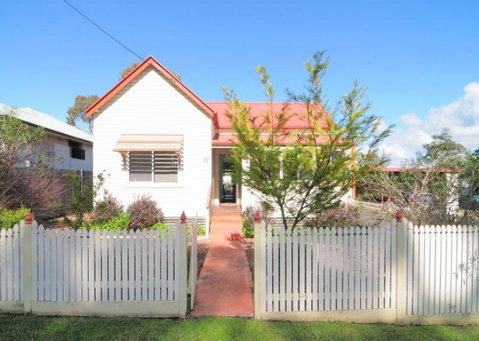 Diamond Cottages - Accommodation Ballina 0