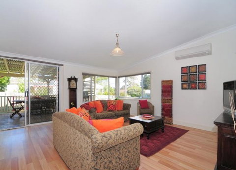 Diamond Cottages - Accommodation Ballina 3