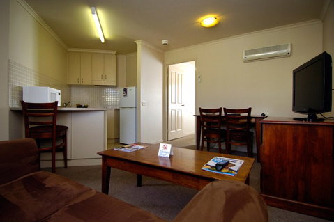 Parklands Apartments Dickson - Accommodation Ballina 2
