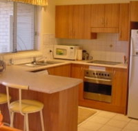 A Bay Beachcomber and Jervis Bays SeaChange - Accommodation Ballina