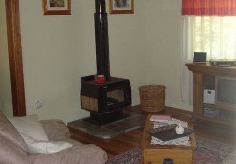 Calurla Chalets And Cottages - Accommodation Ballina 2