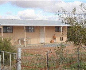 Blue Bush Country Cottage - Accommodation Ballina 0