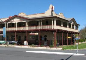The Royal Hotel Adelong - Accommodation Ballina 0