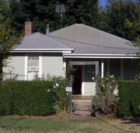 Honeysuckle Cottage Jingellic - Accommodation Ballina