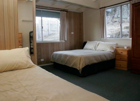 Royal Coachman Ski Lodge - Accommodation Ballina 0
