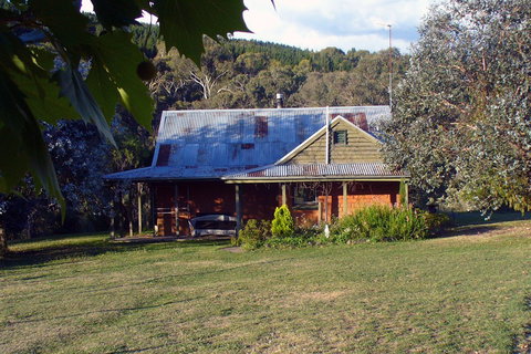 Paddys River Cottage - Accommodation Ballina 0