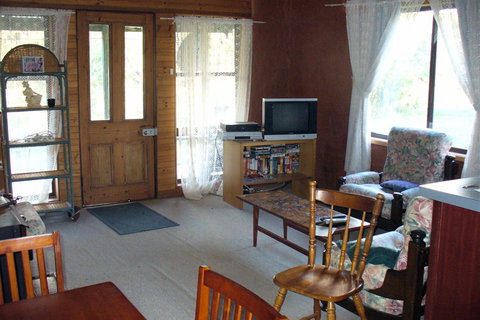 Paddys River Cottage - Accommodation Ballina 1