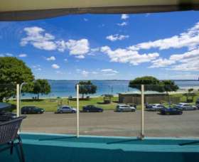 Little Hut - Accommodation Ballina 0