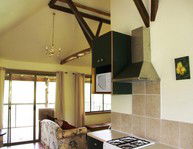 Apptrak Stud - Accommodation Ballina 2