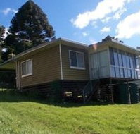 Mountain Escape - Holiday Home - Accommodation Ballina