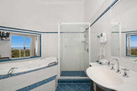 Eagle Heights Mountain Resort - Accommodation Ballina 1