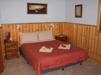 Derwent Bridge Chalets - Accommodation Ballina 4