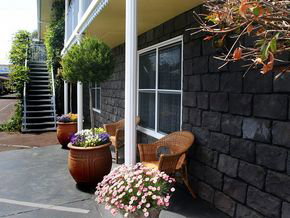 Central Motel Port Fairy - Accommodation Ballina 2