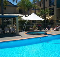 Ocean Side Hawks Nest - Accommodation Ballina