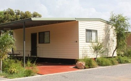 Macdonnell Range Holiday Park - Accommodation Ballina 2