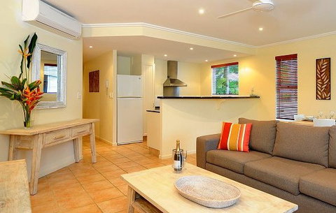 Cayman Villas Port Douglas - Accommodation Ballina 3