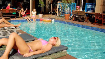 Surf N Sun Beachside Backpackers - Accommodation Ballina 2