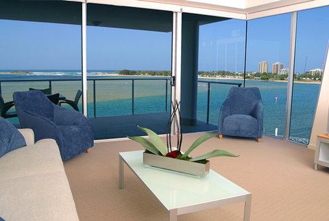 Waves Maroochy River - Accommodation Ballina 3
