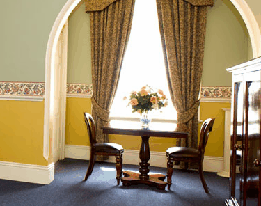 Hadleys Hotel - Accommodation Ballina 2