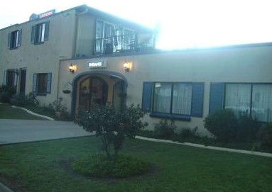 Golden Harvest Motel - Accommodation Ballina 0