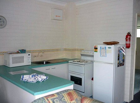 Broadbeach Central Holiday Units - Accommodation Ballina 2